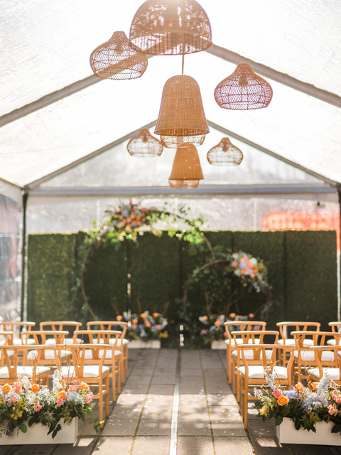 Seattle-Wedding-and-Event-Lighting-Featuring-Chandeliers-by-LightSmiths-Novelty-Hill-Januik-Winery