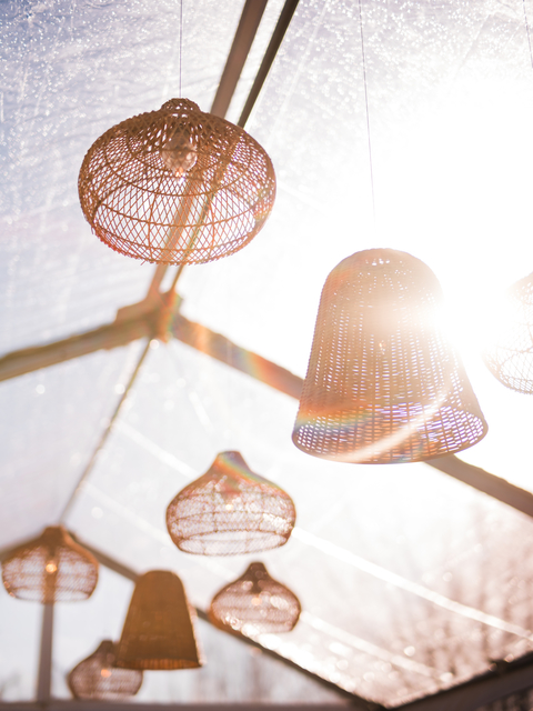 Seattle-Wedding-and-Event-Lighting-Featuring-Chandeliers-by-LightSmiths-Novelty-Hill-Januik-Winery