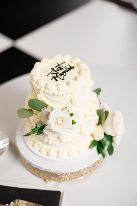 Petite Wedding Cakes – Bittersweet Pastry Shop